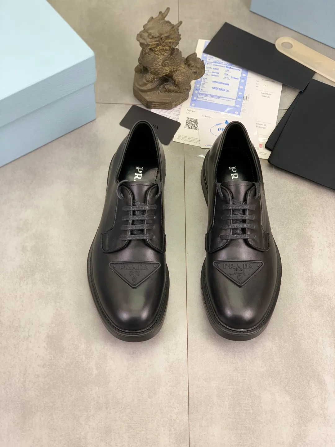 Men's Men's Shoes💰P640💰[New Style] High Quality Water-dyed Niuli 🆘[PRADA] Prada's latest casual business leather shoes for men! Listed simultaneously! The fabric is made of specially imported original calfskin, and the interior is made of imported water-dyed cowhide. It is absolutely luxurious and leads the fashion trend. High-end combination rubber outsole, size: 38-44 (45 and 46 can be customized) 3️⃣ colors available